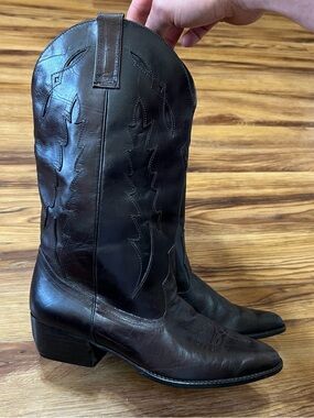 Women’s Vaneli Boots Size 7.5N
